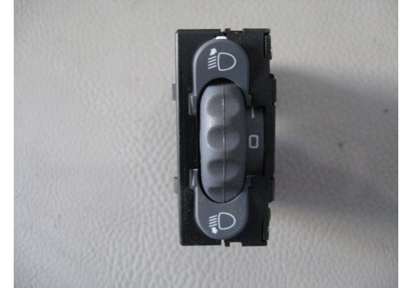 Кнопка коректора фар Renault Symbol II, Clio II, 7700410134